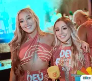379-_ADE6904