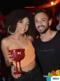 10-_ADE8385